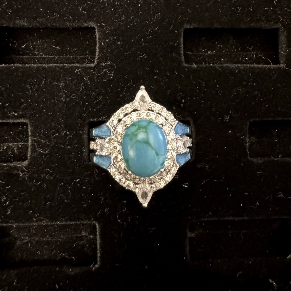Dyed Howlite & Rhinestone Silvertone Ring Size 9